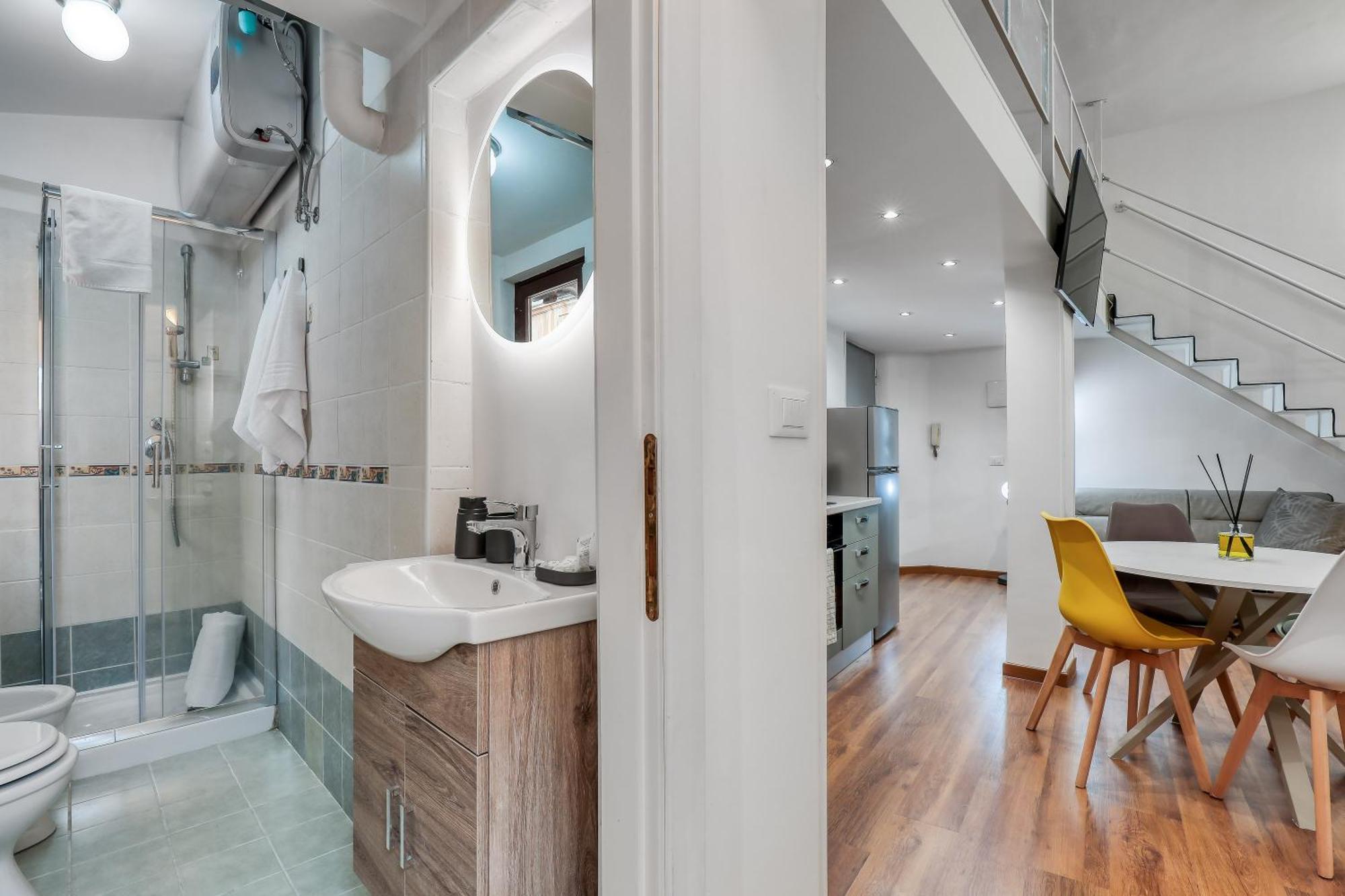 Atrhome Essential Loft Canova Lägenhet